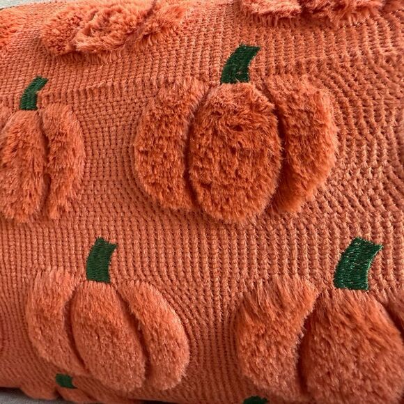 Set of 2 Festive Pumpkin Accent Pillows - Picture 4 of 6